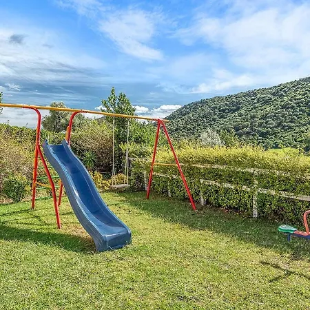 Bilo 4 *